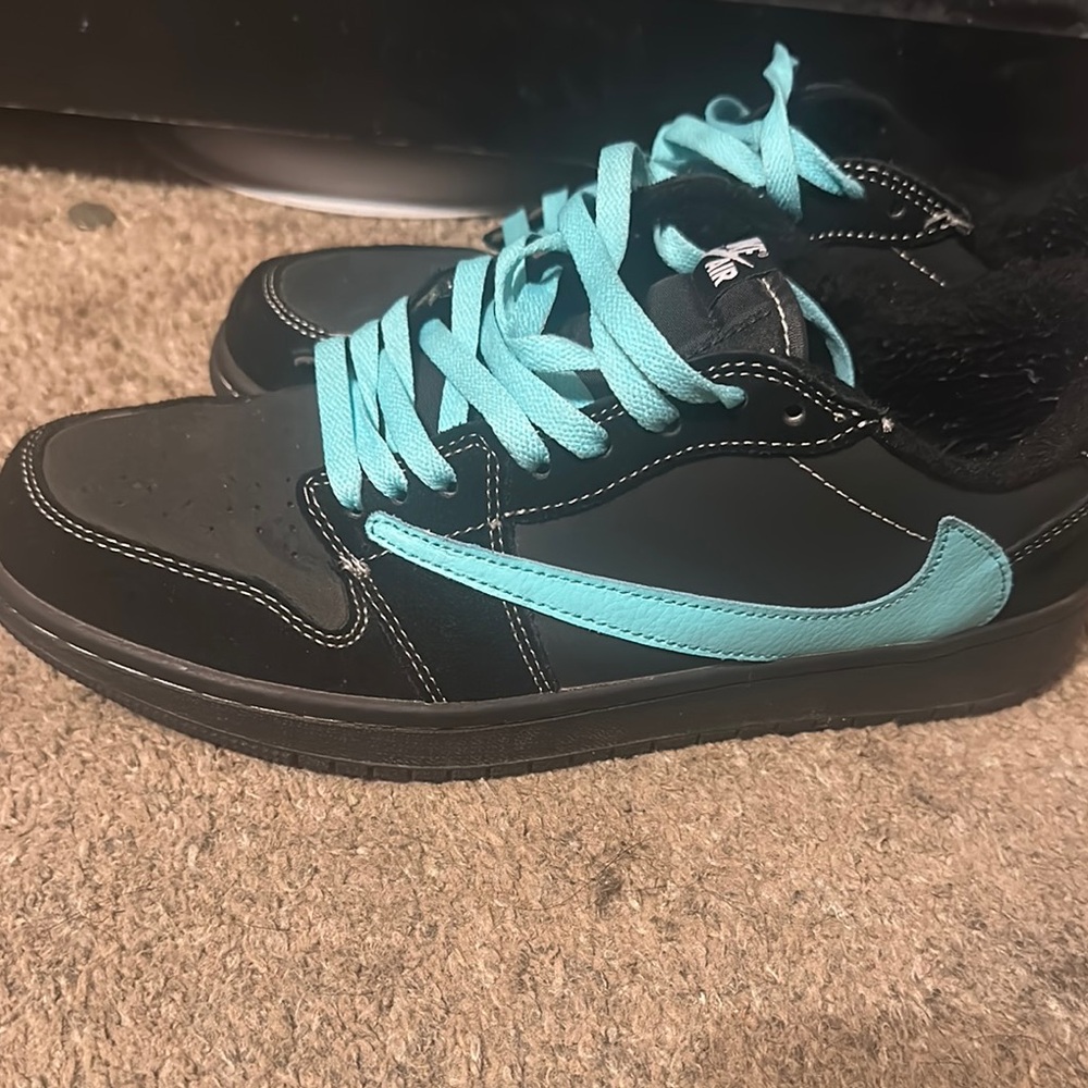 Phantom Tiffany Jordan 1 size 11